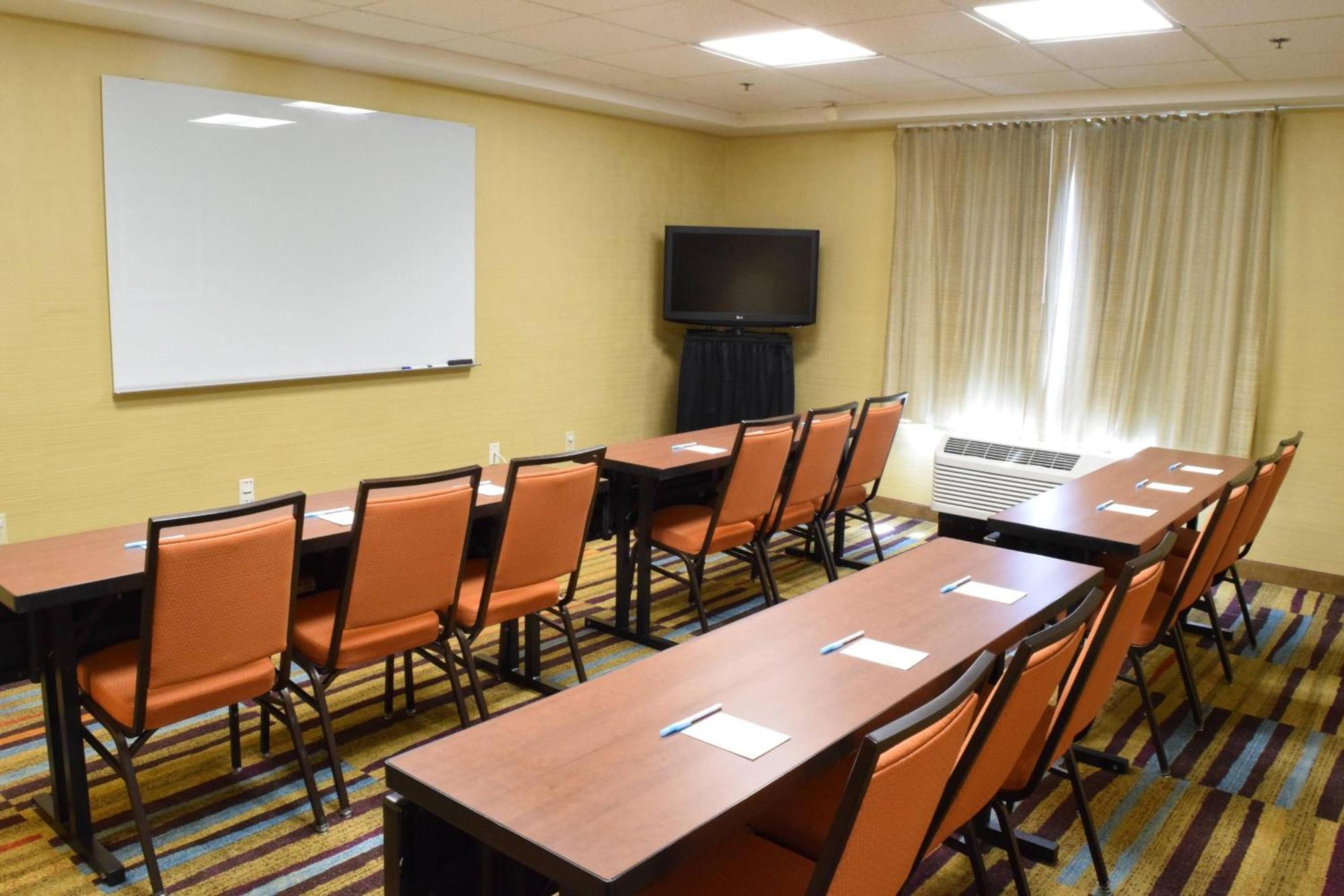 Fairfield Inn By Marriot Binghamton Exterior foto